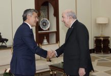 Algérie – France : Tebboune reçoit Gérald Darmanin (VIDÉO)