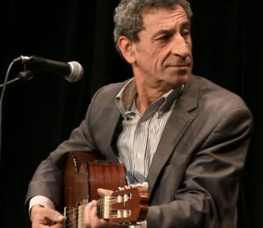 Chanson kabyle : décès du chanteur Ali Ideflawen à l’âge de 69 ans