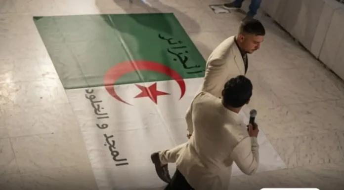 Drapeau national profané à Alger : deux personnes lourdement condamnées
